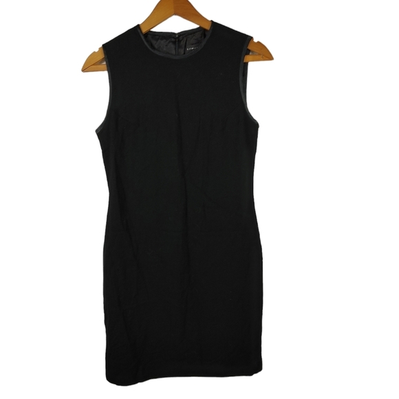 Limited Dress Black Sleeveless Dress 4 - Picture 1 of 8
